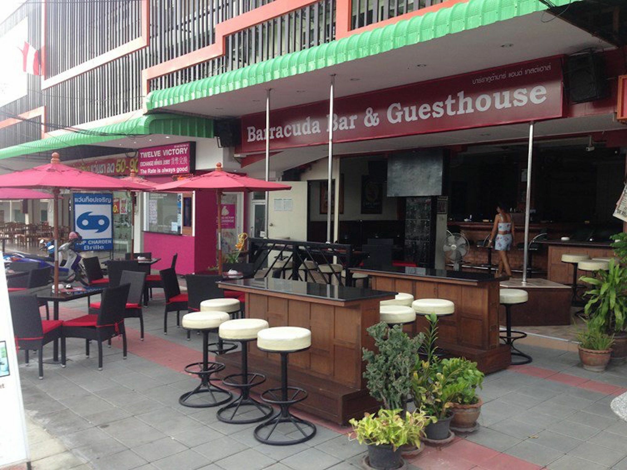 Ryan'S Bar Hotel Pattaya Ngoại thất bức ảnh